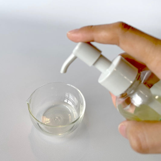 バスオイルベース|手軽にお好みの和精油で入浴剤が作れるベース|フレーバーライフ【日本】 - 和精油のある暮らし