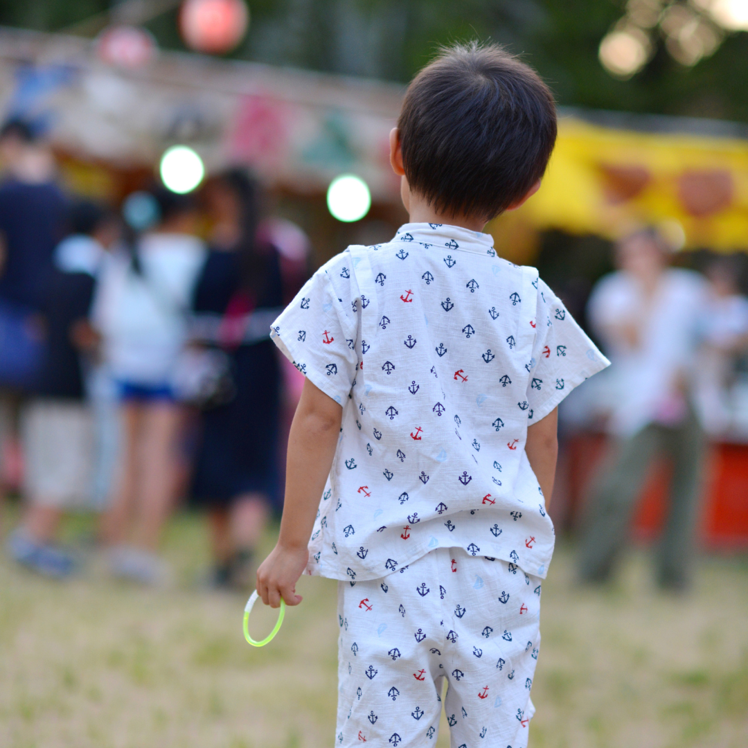 Bug spray that sticks easily with spray milk/Aroma Protect Outdoor Milk (Emulsion)/Botanicanon (Kagoshima)