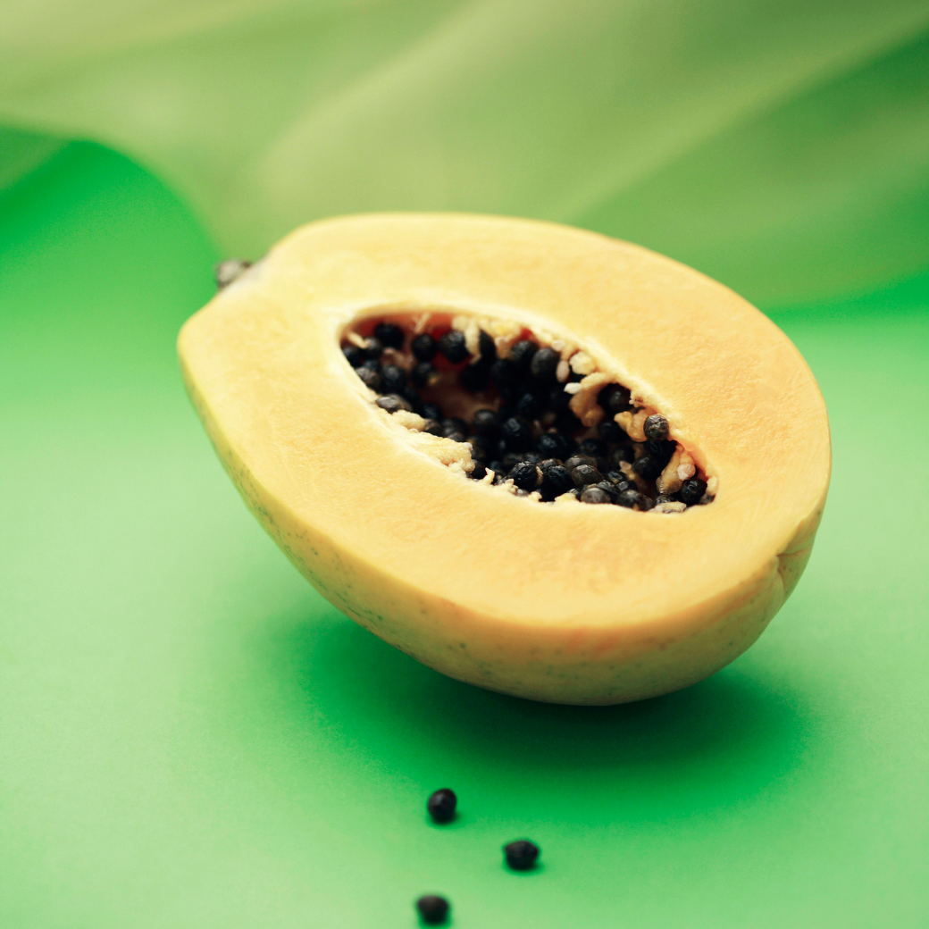 Green papaya, Okuizumo rose, Aomori cassis facial cleanser / Enzyme coarse powder / THERA (Nara)